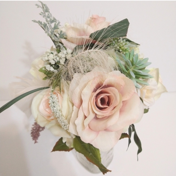 Bridal Decor, Wedding Bouquets - 5 Bridesmaids Bouquets, 3 Boutonnieres - Picture 2 of 6